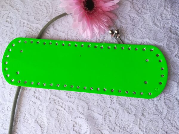 11 TRSL fondo 30 - verde fluo vernice