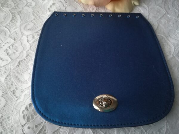 Patella raso seta blu