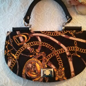 Sicily - Gucci chains