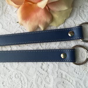 Manici ecopelle con anello blu