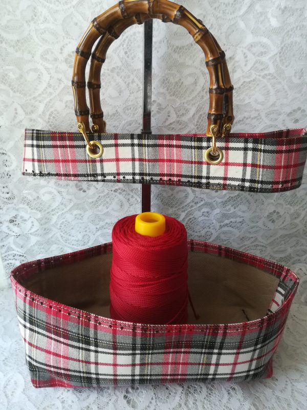 Kit Tartan Plus rosso e bianco