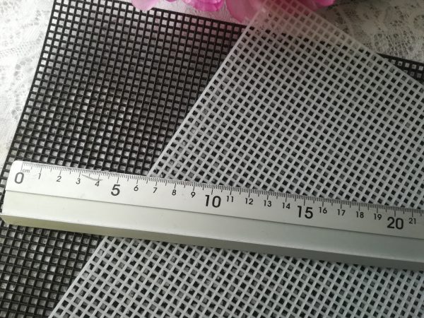 Canvas di sostegno o ricamo "Q"