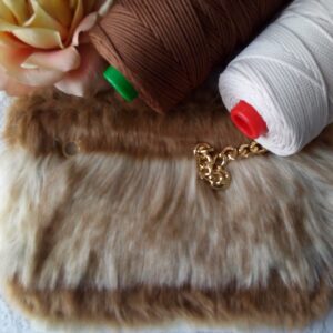 Patella ecopelliccia beige