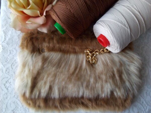 Patella ecopelliccia beige