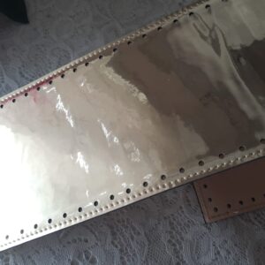 Modello a fascia oro a specchio