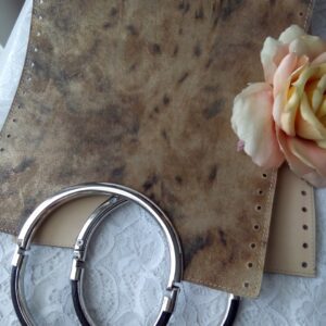 Kit Elegance pelle marrone, nero e oro