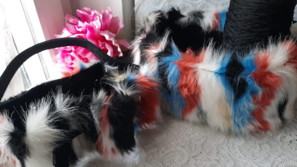 Winter love - imitazione visone multicolore chiaro  + pelle