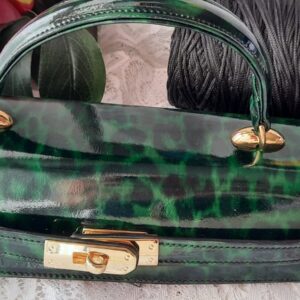 Kelly verde maculato vernice