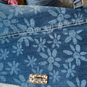 Barcellona, il kit - denim fiore mango